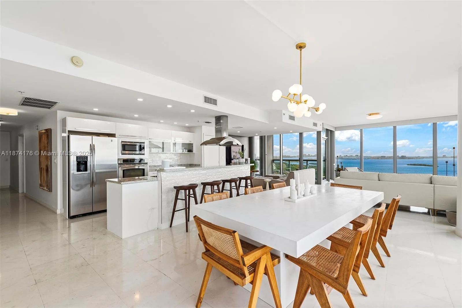 601 NE 36th St # 2912, Miami, FL 33137 photo 8