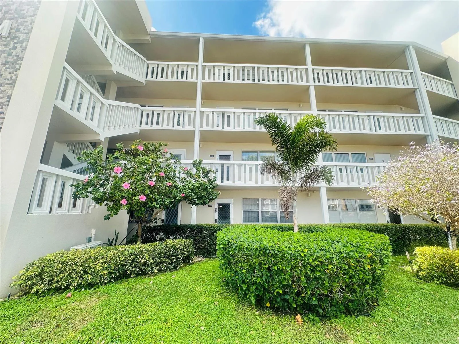 162 Grantham E # 162, Deerfield Beach, FL 33442