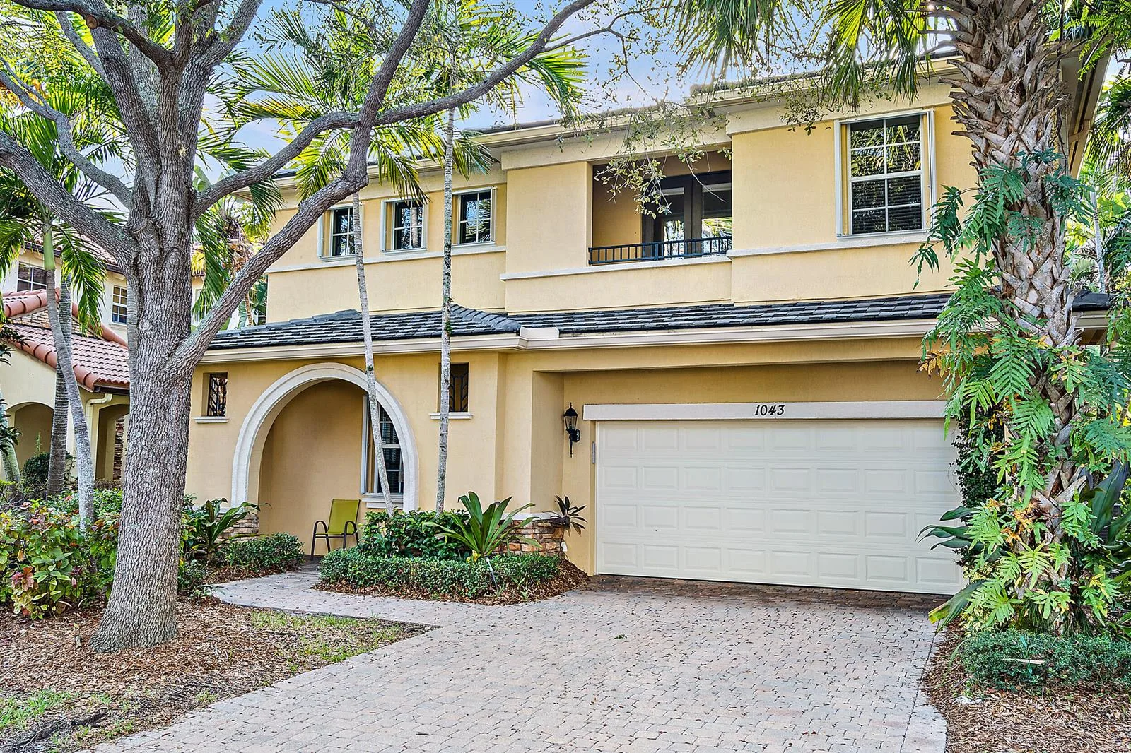 1043 Vintner Boulevard, Palm Beach Gardens, FL 33410