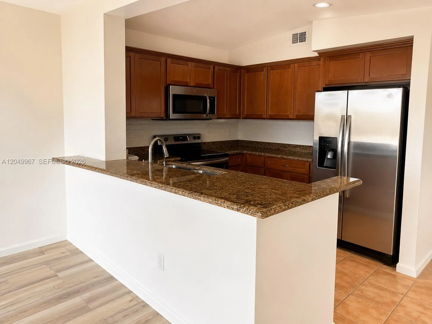 888 S Douglas Rd # 810, Coral Gables, FL 33134 photo 5