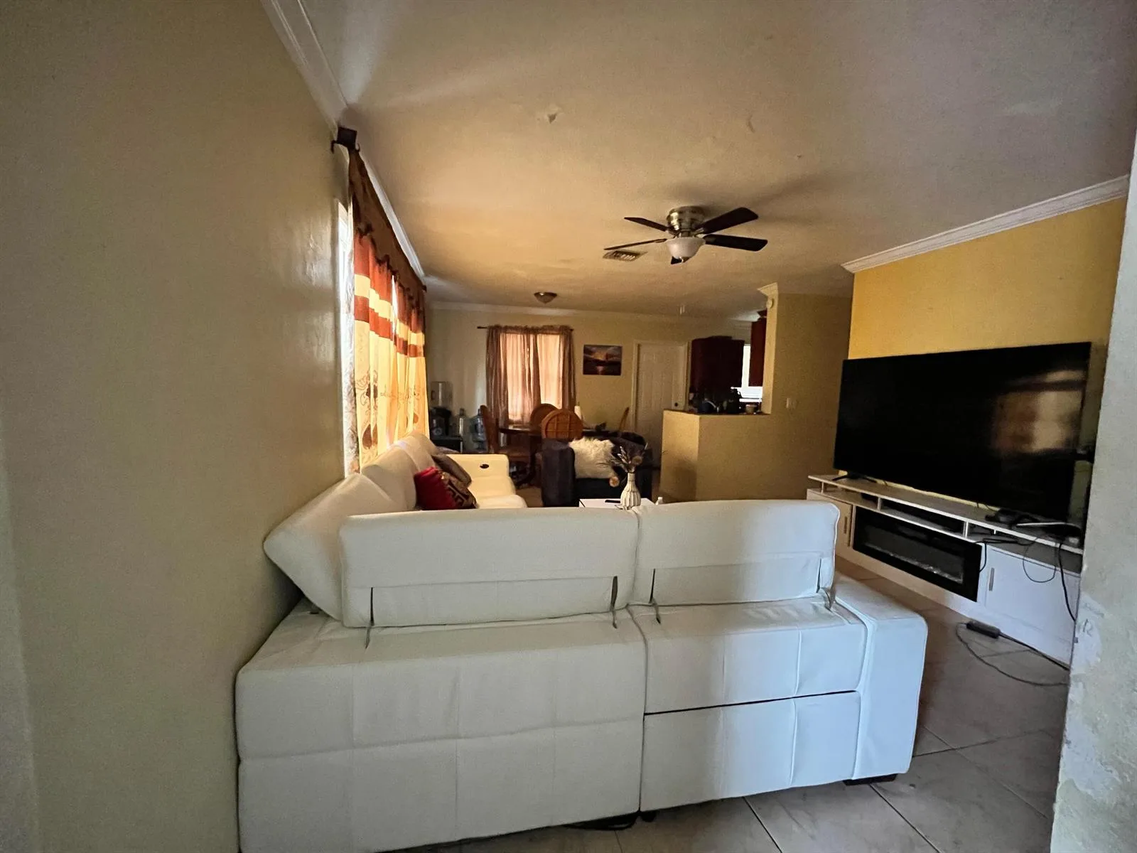 4730 NE 2nd Avenue NE, Deerfield Beach, FL 33064 photo 3