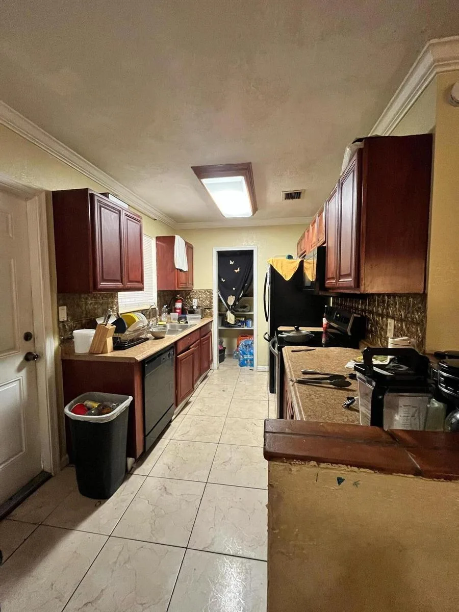 4730 NE 2nd Avenue NE, Deerfield Beach, FL 33064 photo 7