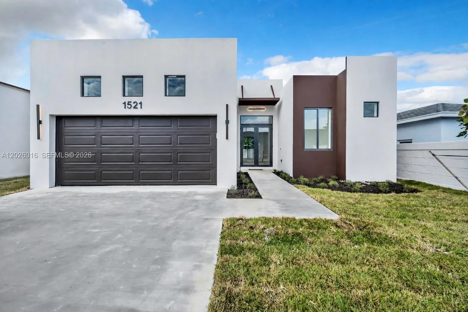 1521 SW 40th Ter, Fort Lauderdale, FL 33317 photo 2