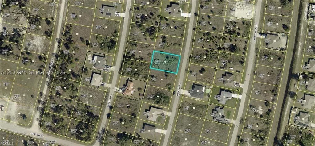 1060 Halby Ave S, Lehigh Acres, FL 33974