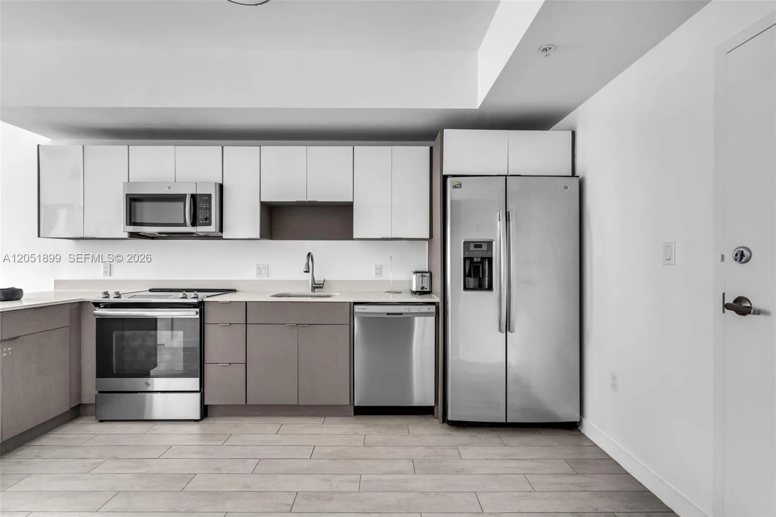 321 NE 26th St # 709, Miami, FL 33137 photo 9