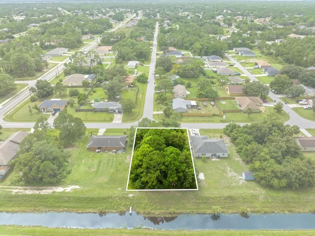 1461 Tidewell Street SE, Palm Bay, FL 32909