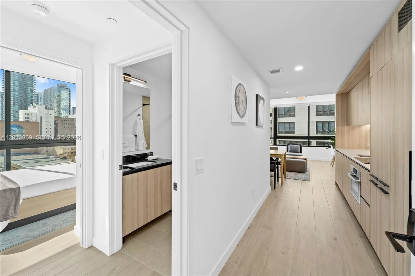 225 N Miami Ave # 912, Miami, FL 33128 photo 3