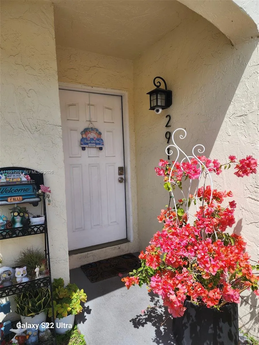 2915 San Remo Cir, Homestead, FL 33035
