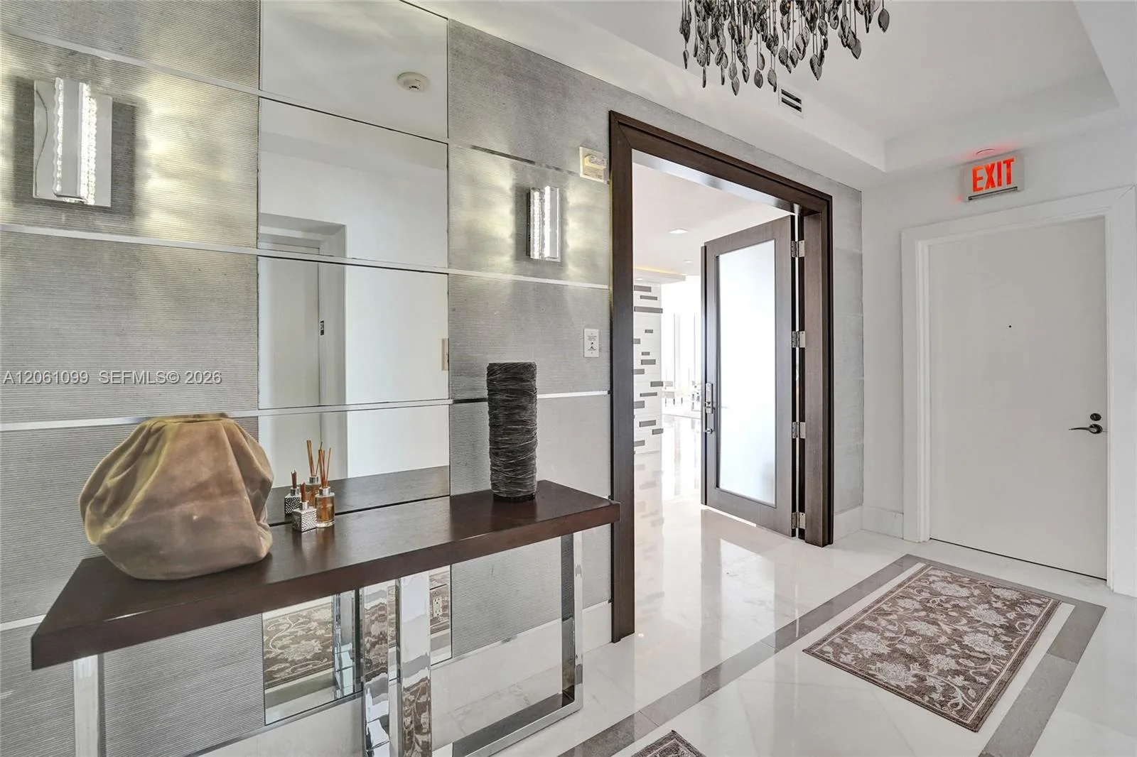17875 Collins Ave # 3201, Sunny Isles Beach, FL 33160 photo 2