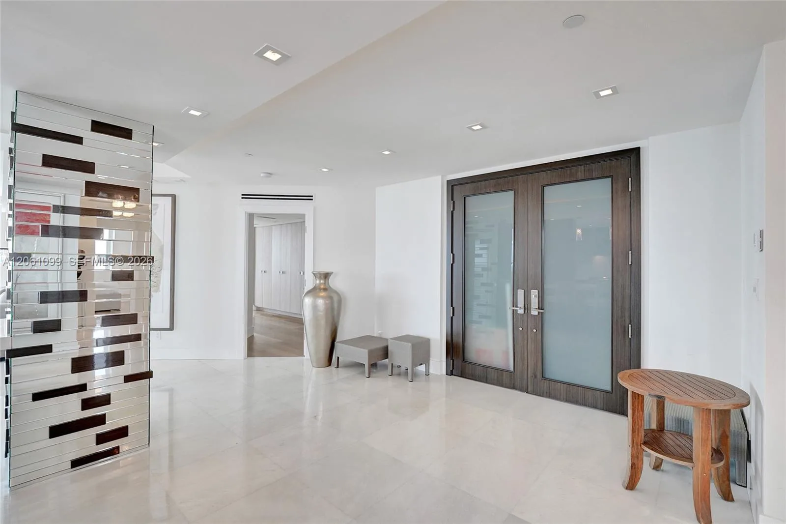 17875 Collins Ave # 3201, Sunny Isles Beach, FL 33160 photo 4