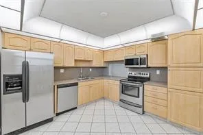 4930 E Sabal Palm Boulevard # 402, Tamarac, FL 33319