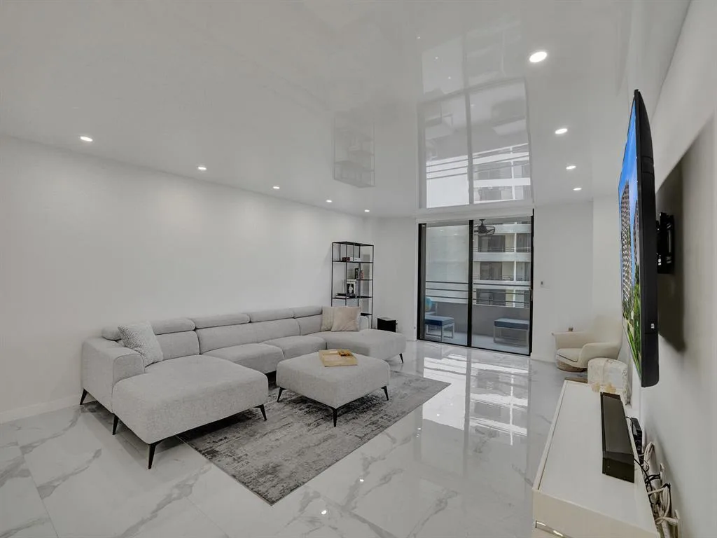 2500 Parkview Drive # 1112, Hallandale Beach, FL 33009 photo 10