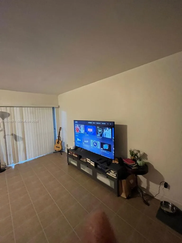 18111 NW 68th Ave # H102, Hialeah, FL 33015 photo 5