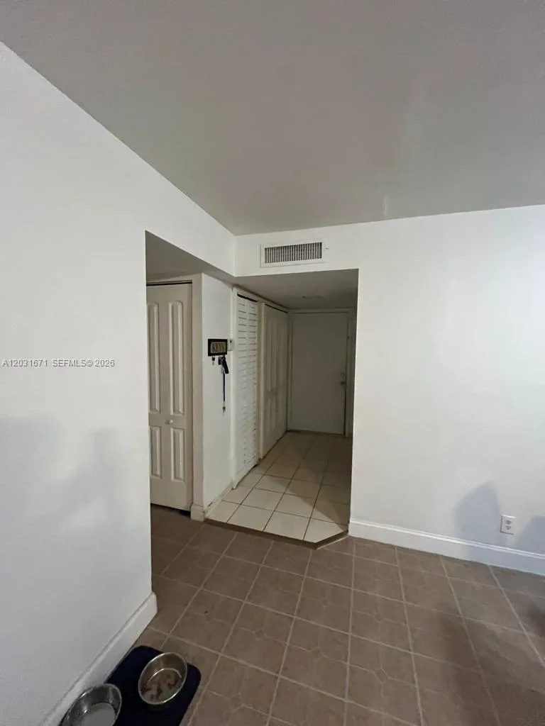 18111 NW 68th Ave # H102, Hialeah, FL 33015 photo 7