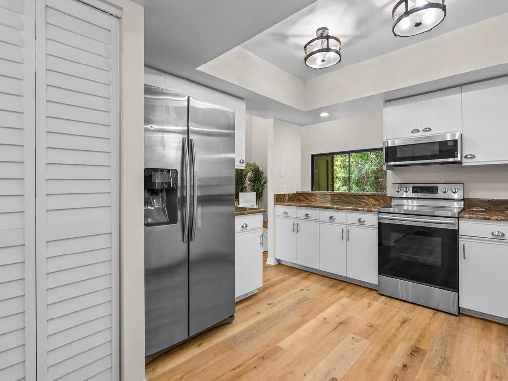 2125 PINE CREEK Boulevard # 205, Vero Beach, FL 32966 photo 4