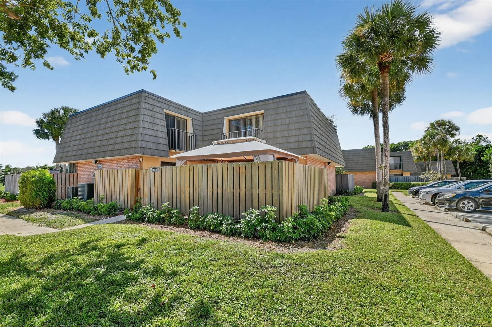 2409 24TH Way, West Palm Beach, FL 33407