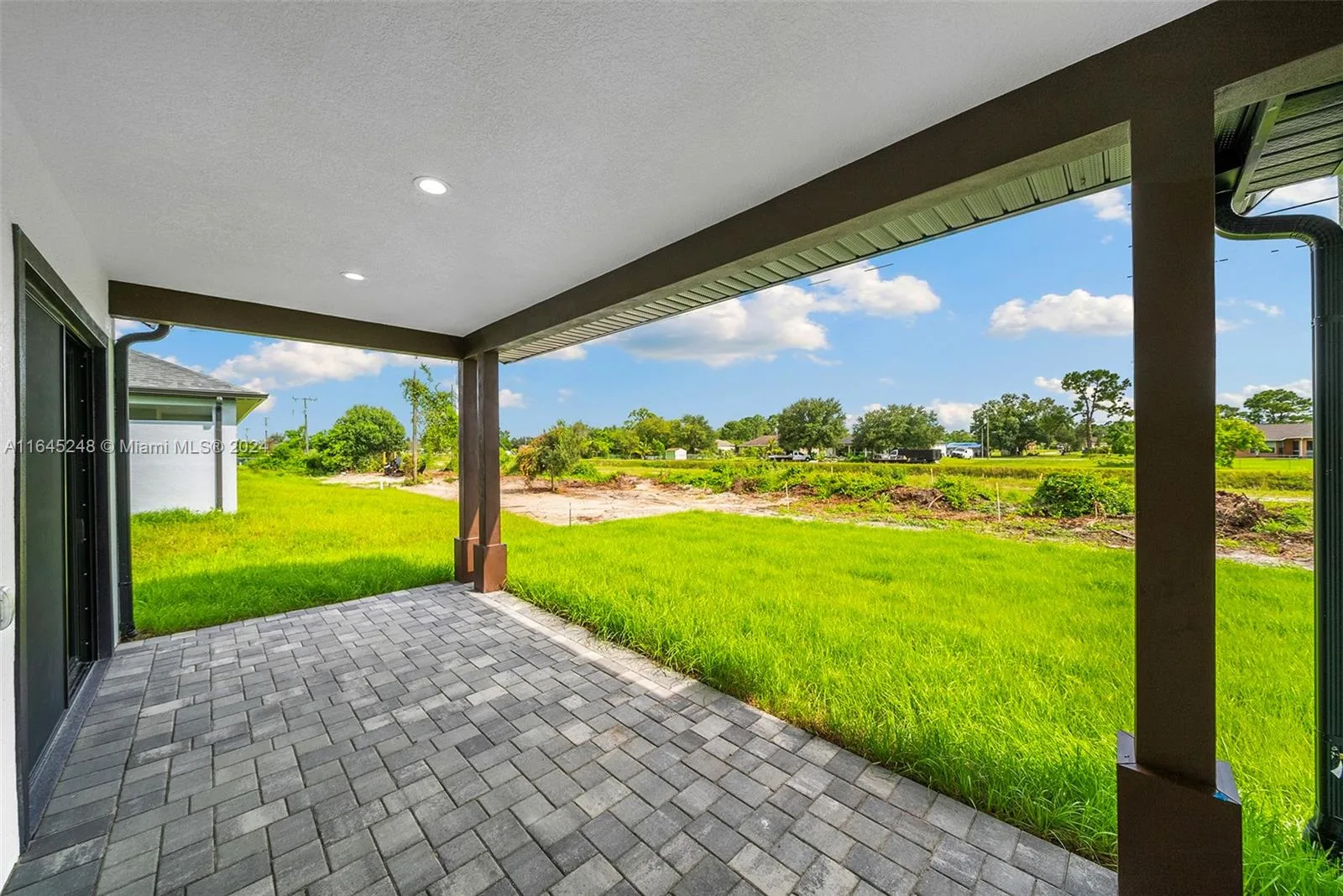829 Alvin Ave, Lehigh Acres, FL 33971 photo 5