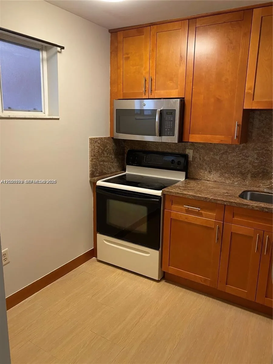 11307 SW 200th St # 106-B, Miami, FL 33157 photo 3