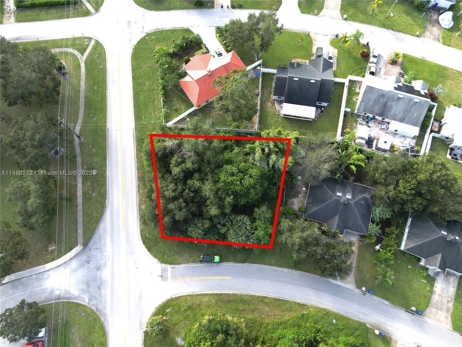 605 19th Pl SW, Vero Beach, FL 32962