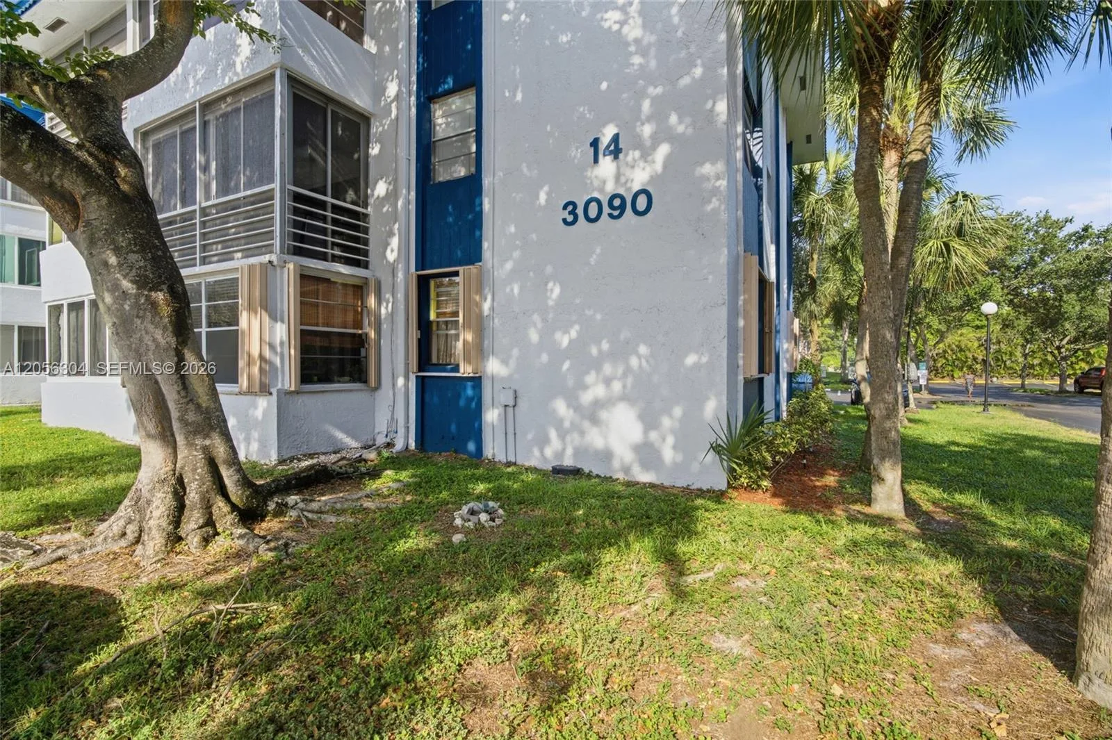 3090 Holiday Springs Blvd # 204, Margate, FL 33063