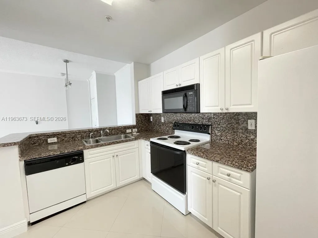 520 SE 5th Ave # 3705, Fort Lauderdale, FL 33301 photo 6