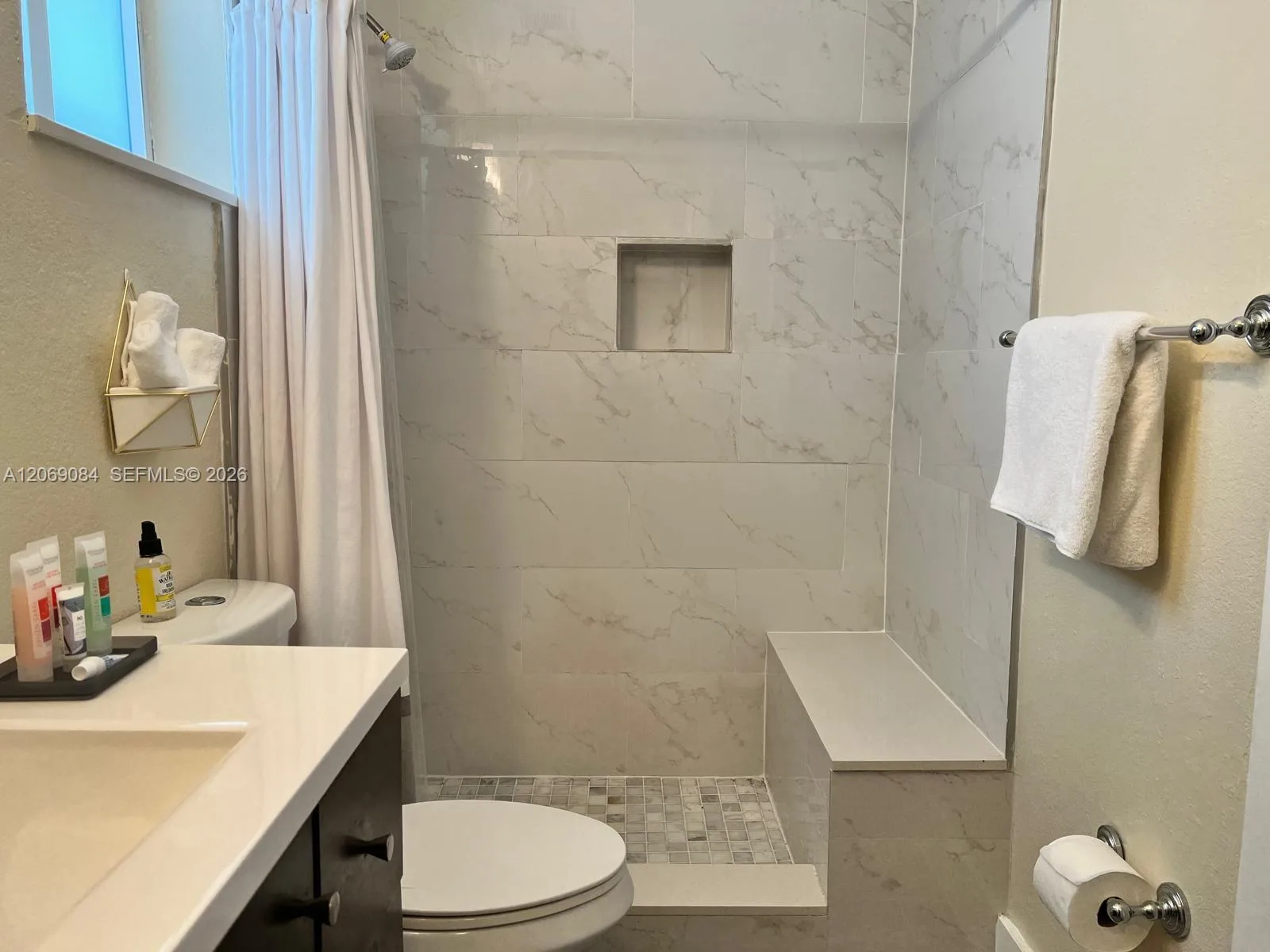 1736 SW 3rd St # 1, Miami, FL 33135 photo 12