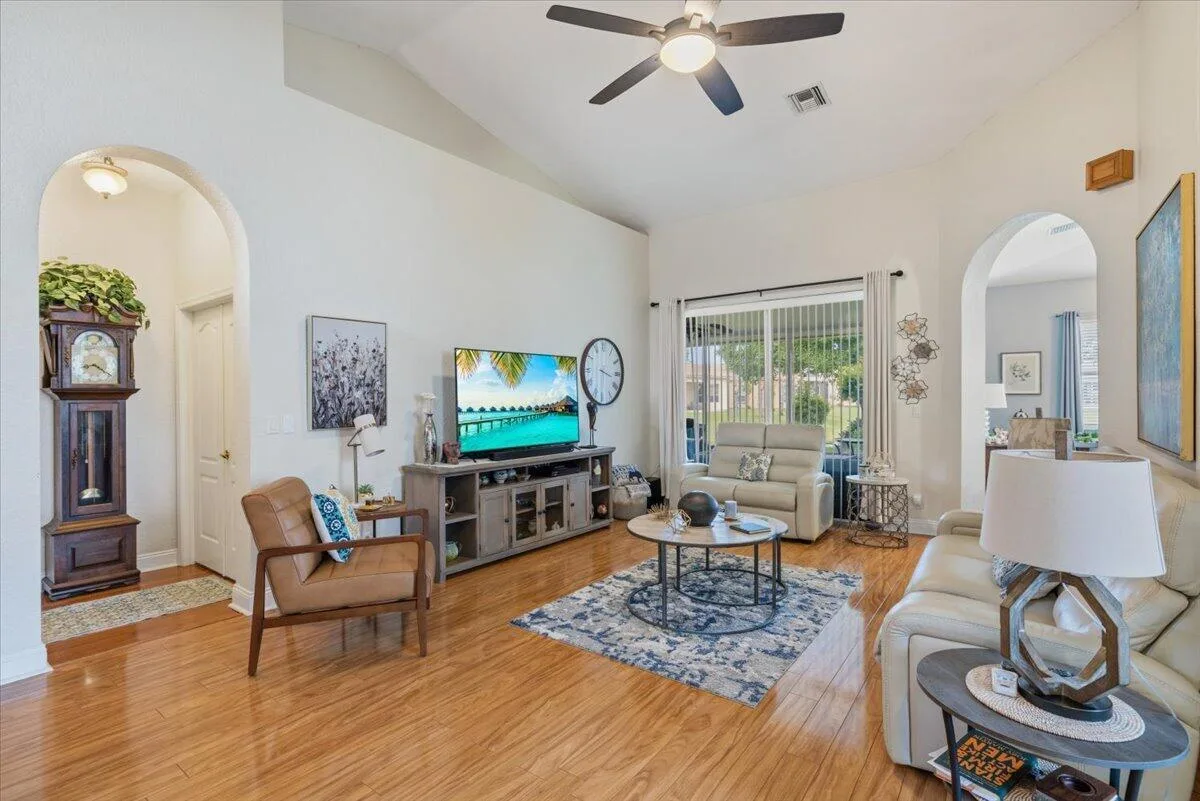 5910 Nicole Lane, Fort Pierce, FL 34951 photo 11