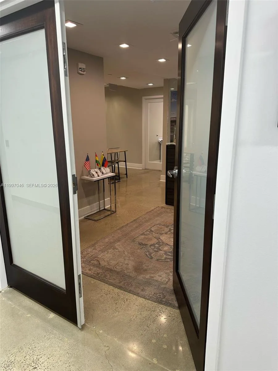 95 Merrick Way # 710, Coral Gables, FL 33134