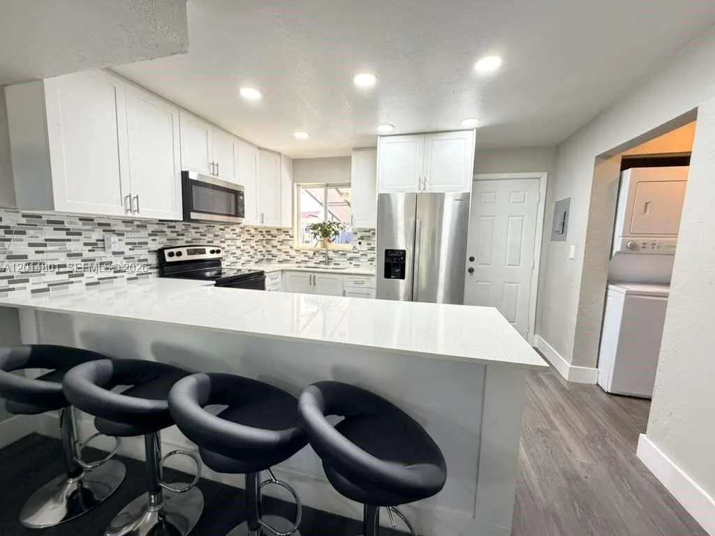 1500 NE 151st St # 104, Miami, FL 33162 photo 12