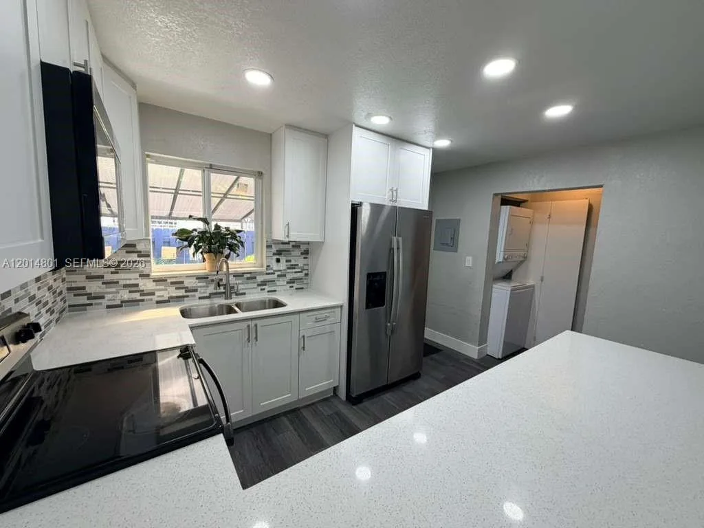 1500 NE 151st St # 104, Miami, FL 33162 photo 13