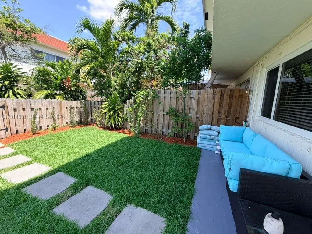 1500 NE 151st St # 104, Miami, FL 33162 photo 5