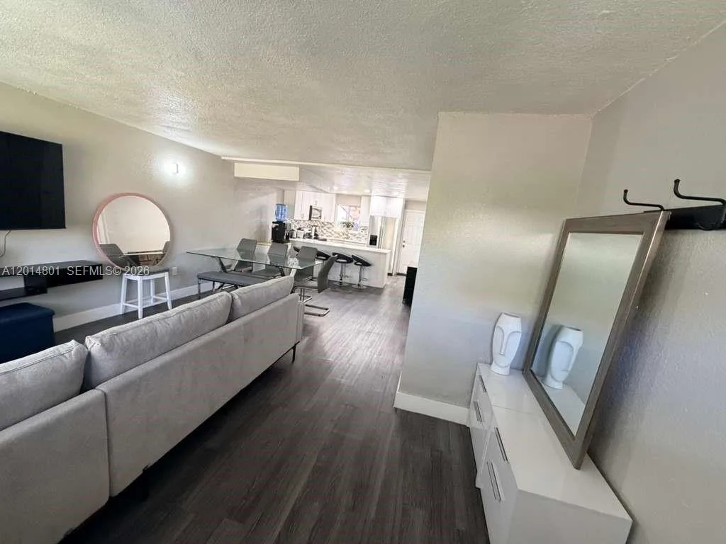 1500 NE 151st St # 104, Miami, FL 33162 photo 9