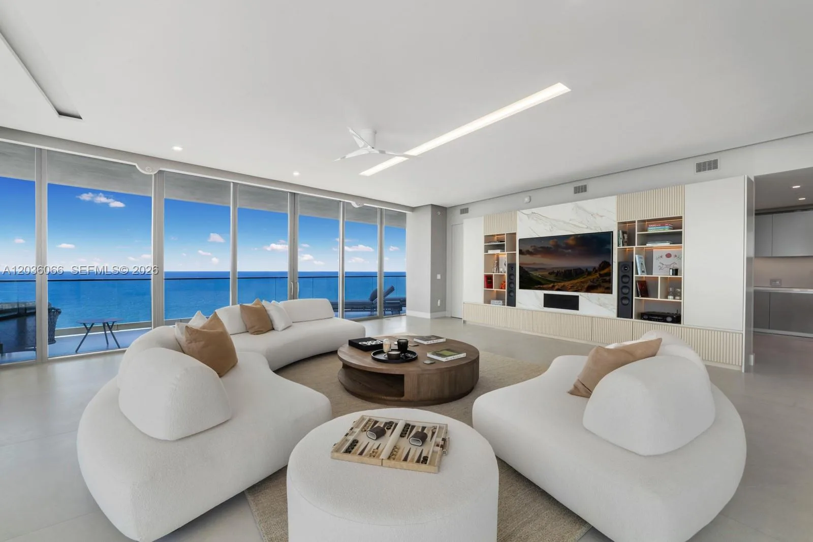 18975 Collins Ave # 3000, Sunny Isles Beach, FL 33160 photo 3