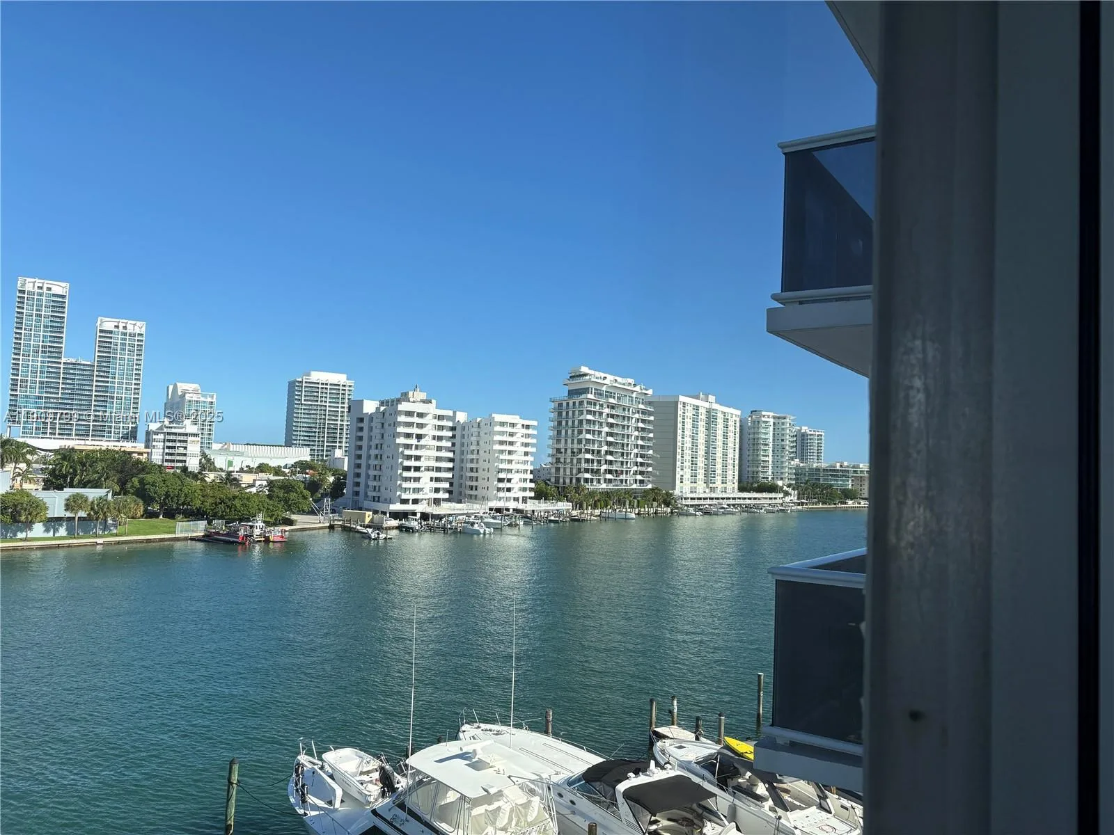 900 Bay Dr # 401, Miami Beach, FL 33141