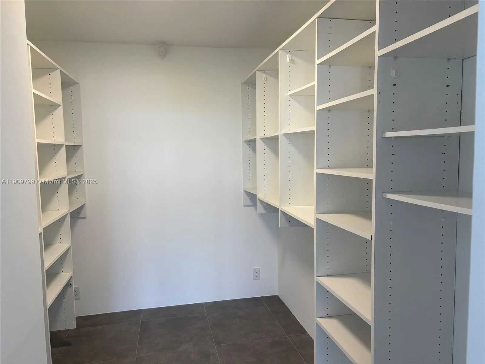 900 Bay Dr # 401, Miami Beach, FL 33141 photo 10