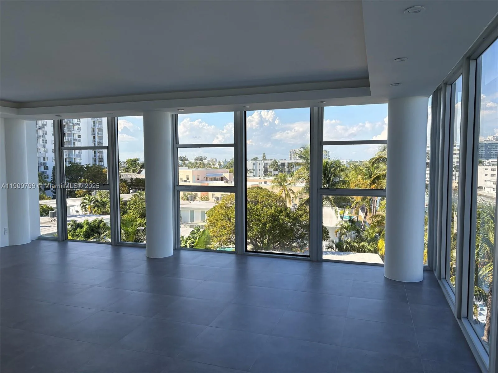 900 Bay Dr # 401, Miami Beach, FL 33141 photo 5