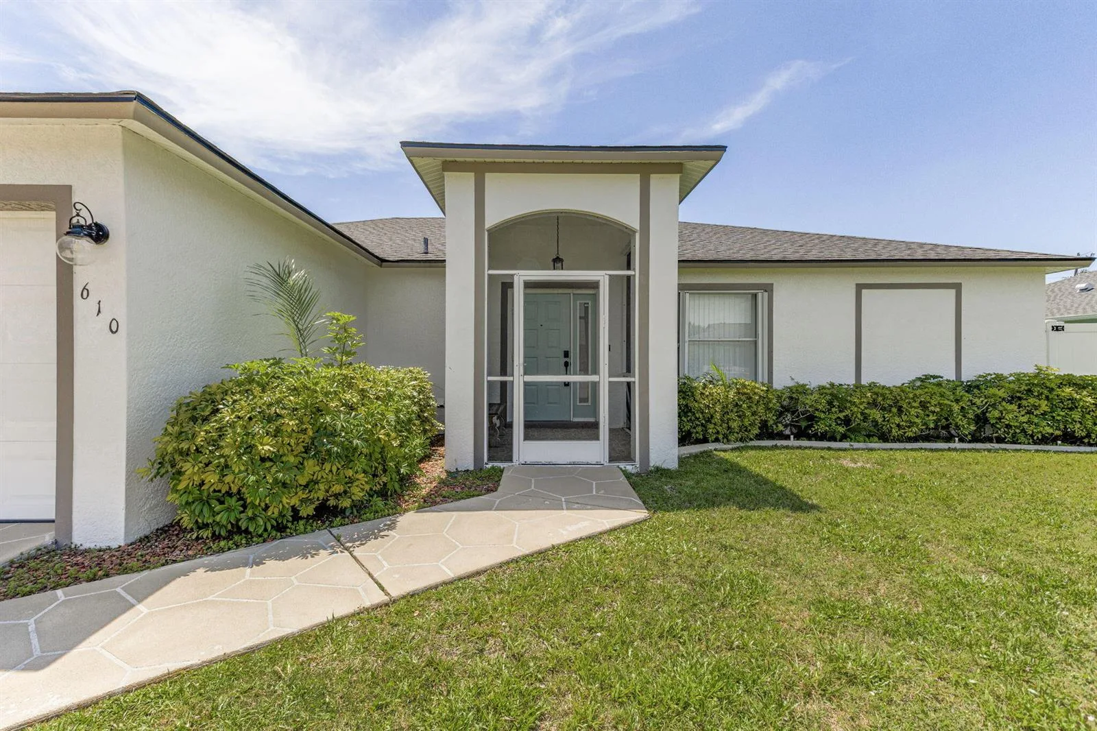 610 SE 21st Lane, Cape Coral, FL 33990 photo 10