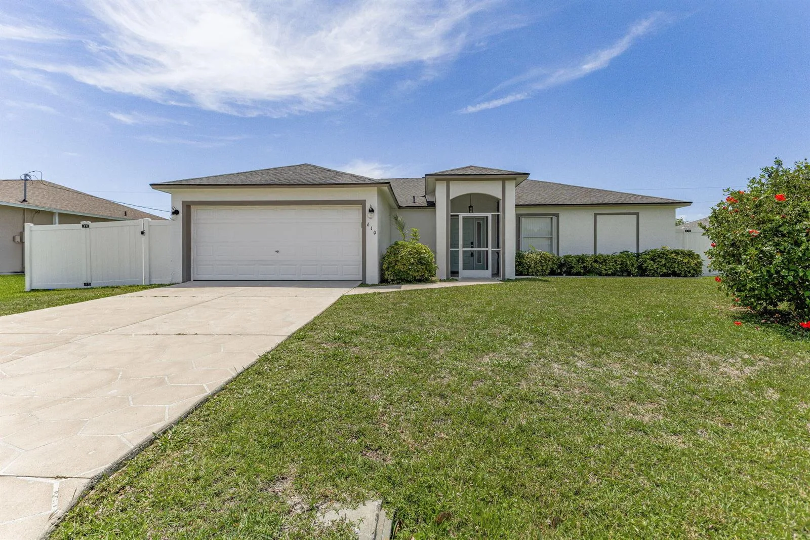 610 SE 21st Lane, Cape Coral, FL 33990 photo 6
