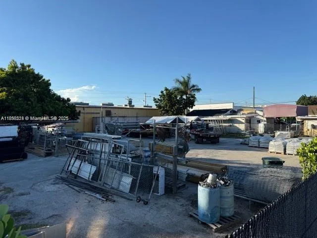 330 NE 1st Rd, Homestead, FL 33030 photo 2