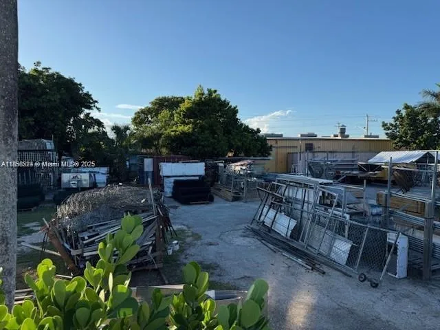 330 NE 1st Rd, Homestead, FL 33030 photo 5