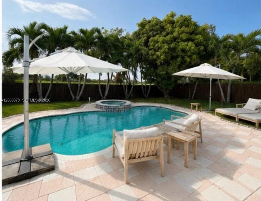 455 S Shore Dr, Miami Beach, FL 33141