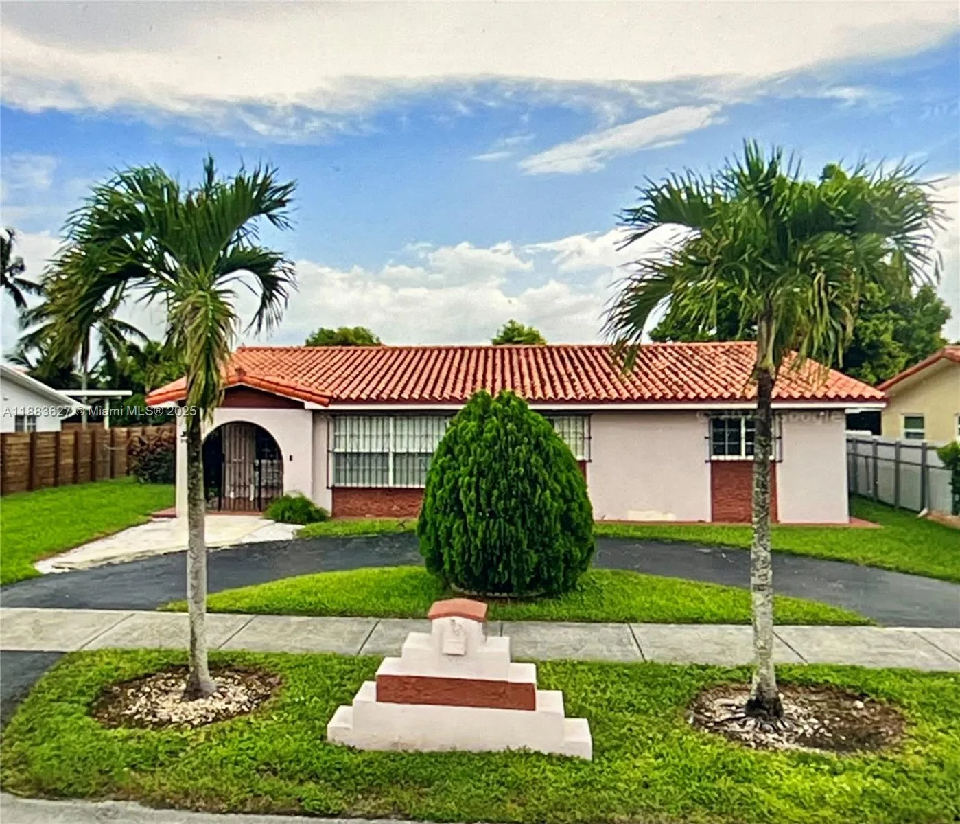 8947 SW 12th St, Miami, FL 33174