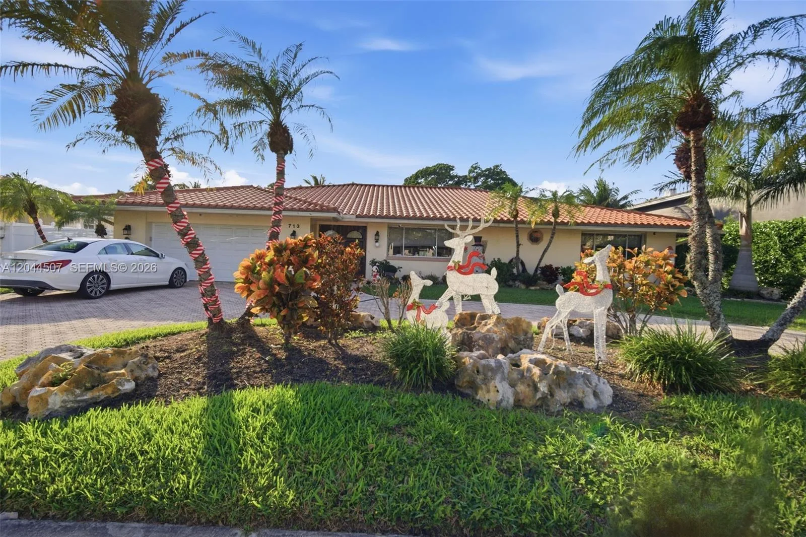713 Diplomat Pkwy, Hallandale Beach, FL 33009 photo 7