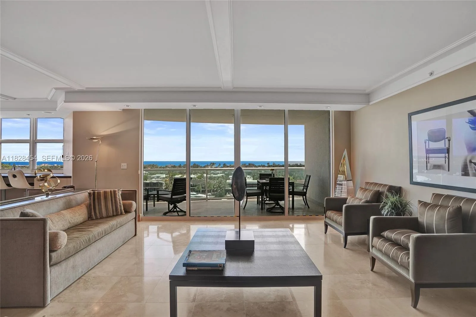 Hamptons South photo 13