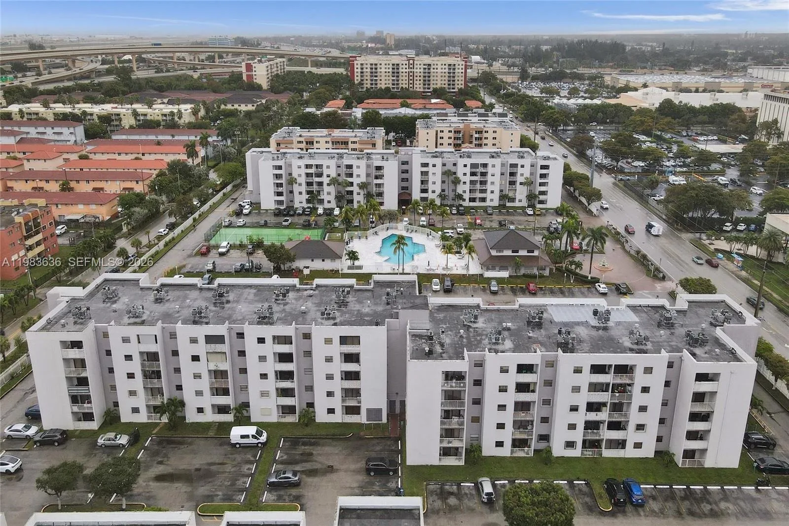 8145 NW 7th St # 315, Miami, FL 33126 photo 3