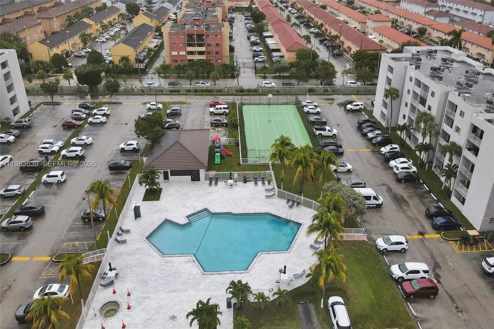 8145 NW 7th St # 315, Miami, FL 33126 photo 6