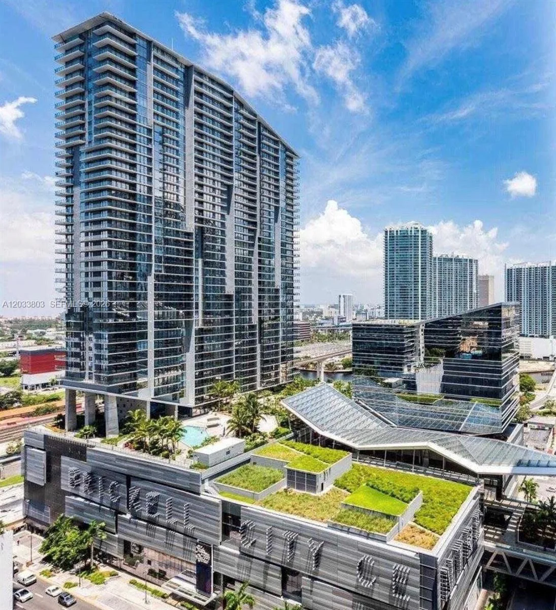 88 SW 7th St # 2206, Miami, FL 33130