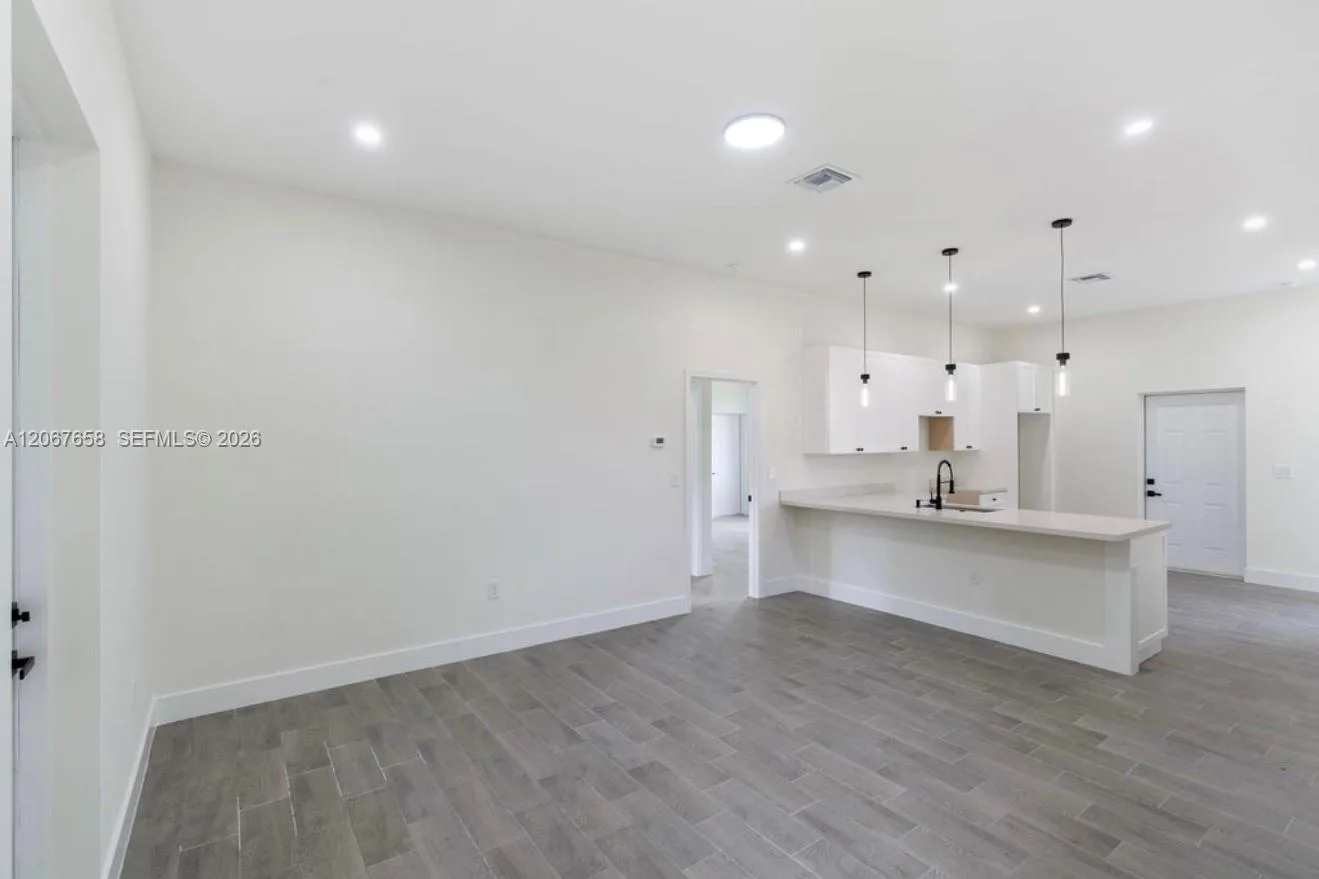 710 Peacock Ave, Lehigh Acres, FL 33974 photo 12