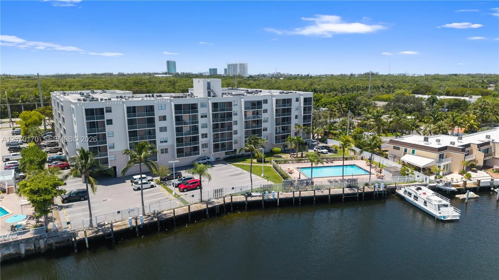 2821 N Miami Beach Blvd # 4F, North Miami Beach, FL 33160 photo 6