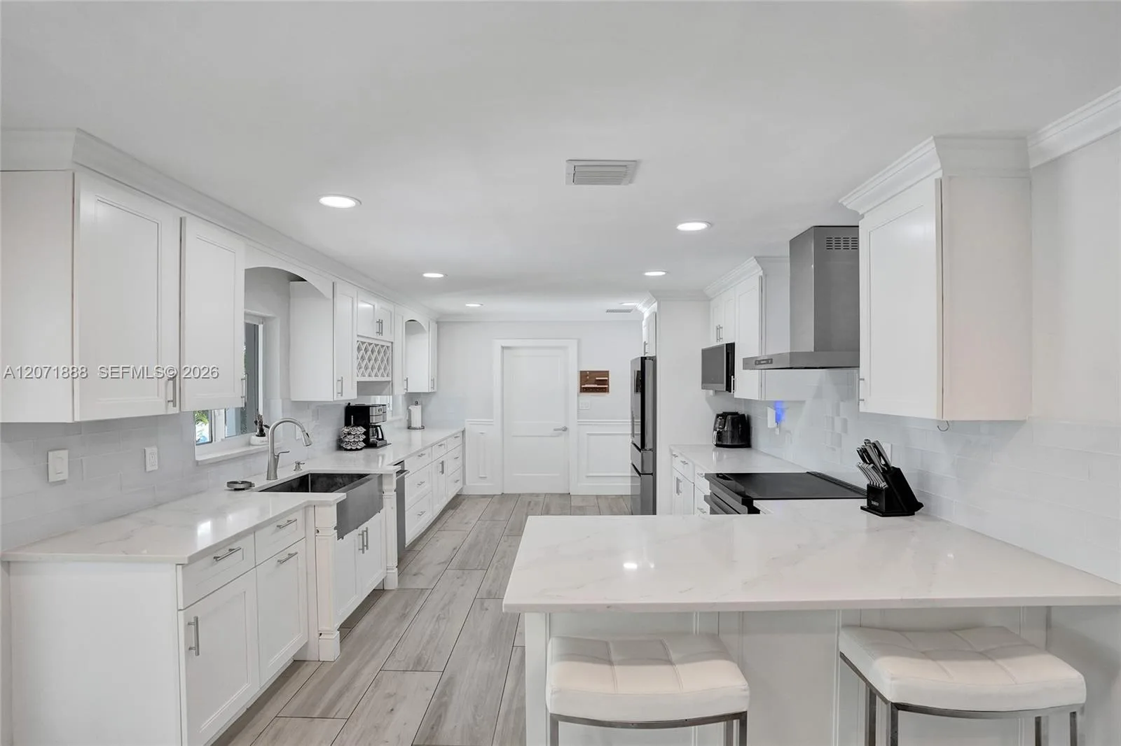 2615 NE 26th St, Fort Lauderdale, FL 33305 photo 8